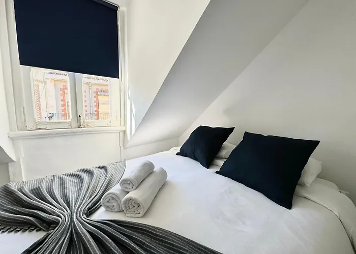 Guest house Cost Alameda *