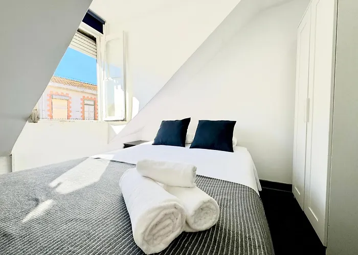 Guest house Cost Alameda